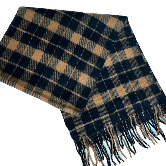 Burberry London Scarf Rectangle Tan & Blue Check 100% Cashmere Fringe England - Picture 3 of 4